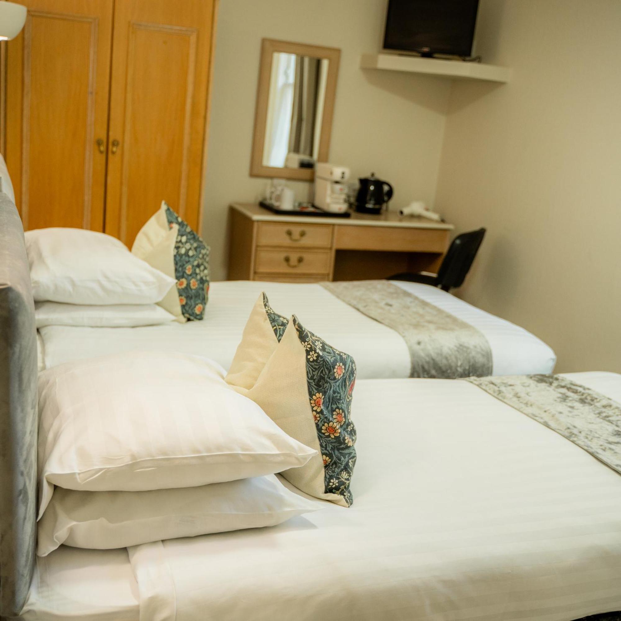 The Mayfair Hotel Bornemouth Extérieur photo