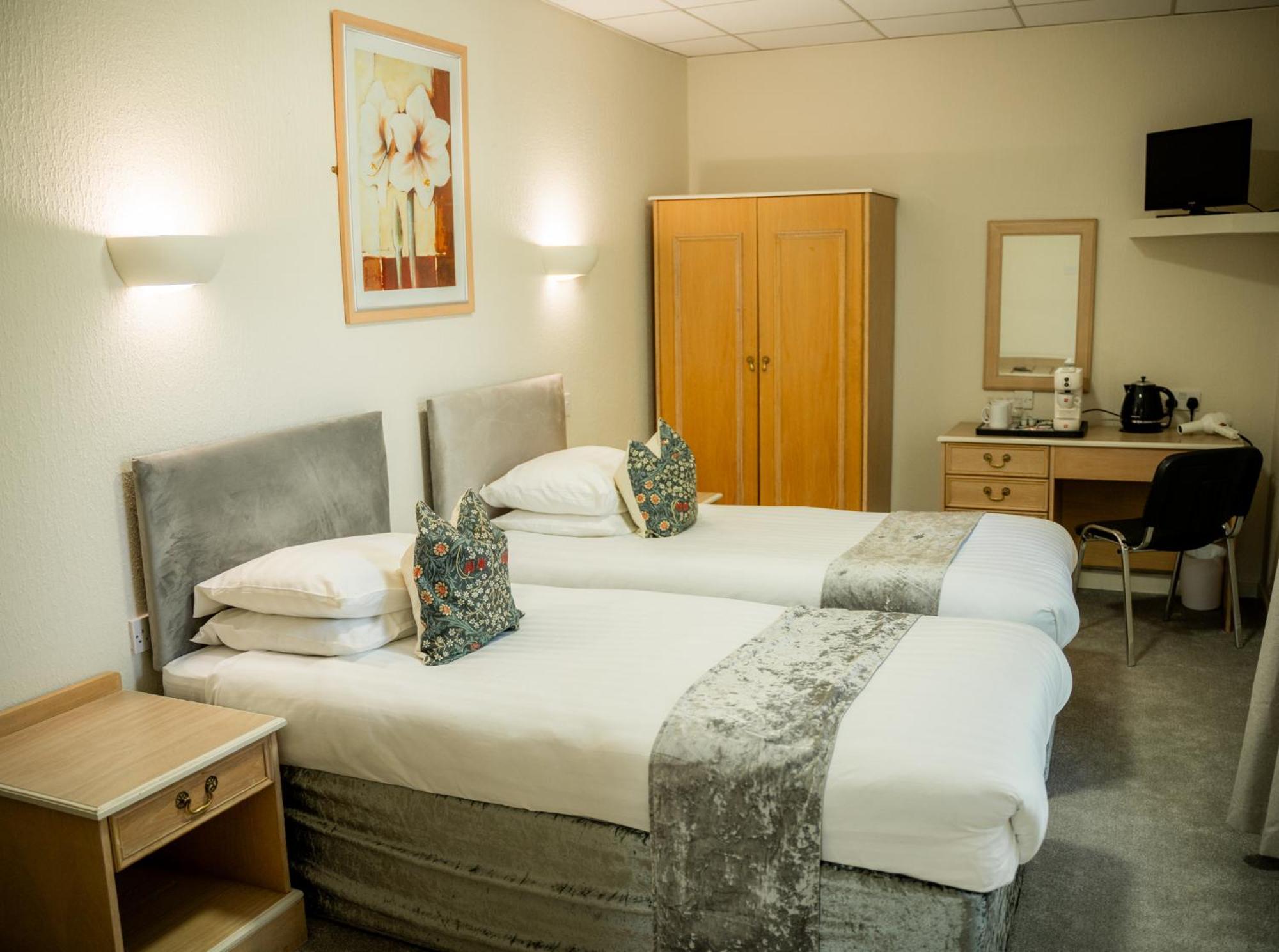 The Mayfair Hotel Bornemouth Extérieur photo
